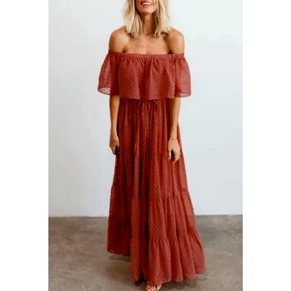 LAST ONE! Plus Size VIVIAN Off The Shoulder Burgundy Ruffle Dress - Picture 3 of 7